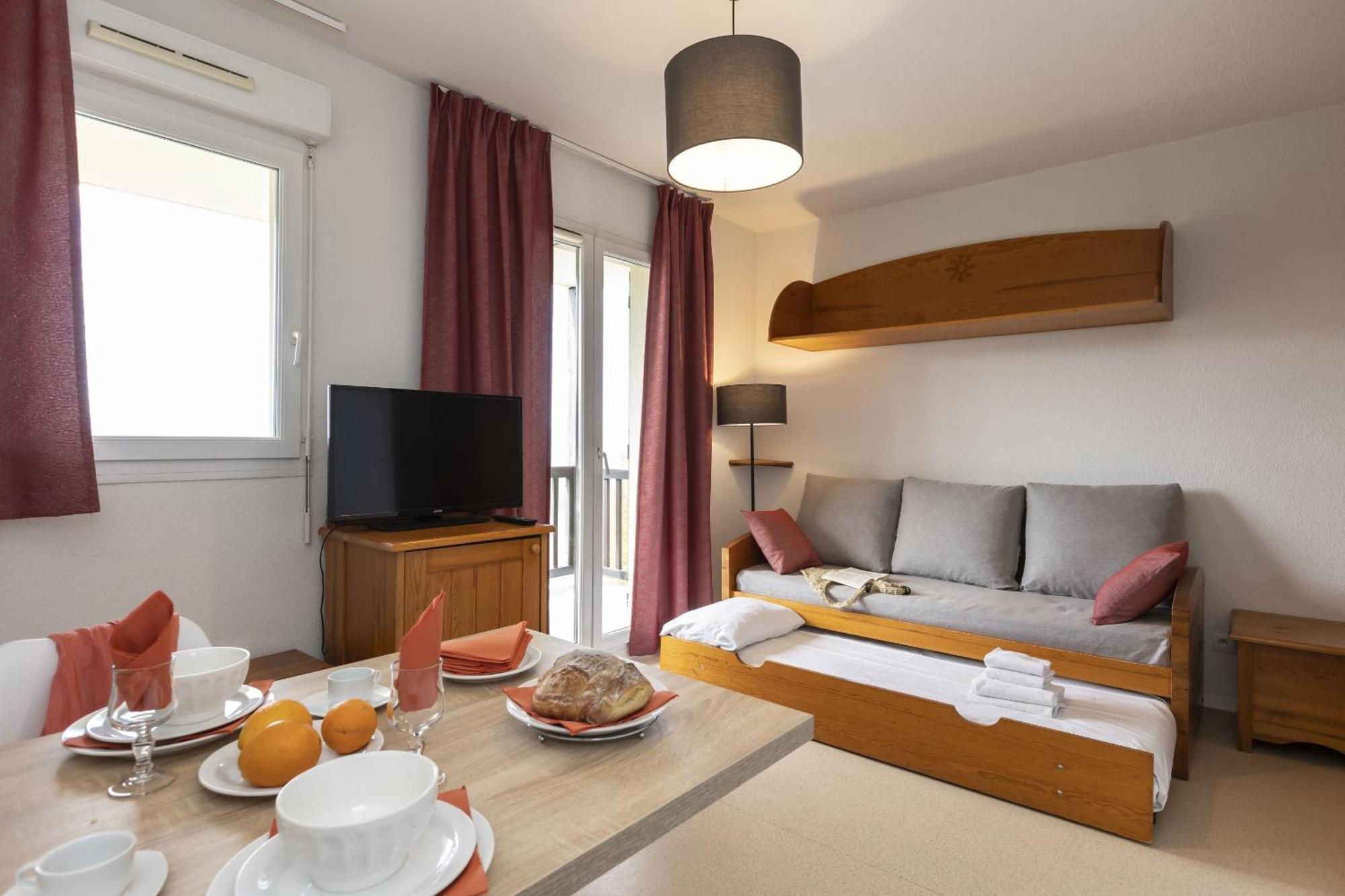 Residence Odalys Mille Soleils Font-Romeu-Odeillo-Via Ngoại thất bức ảnh